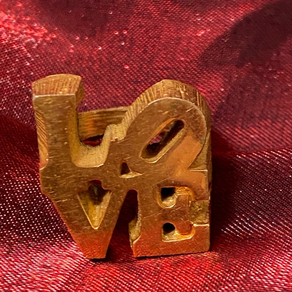 Vintage LOVE Beatles-era Goldtone Ring